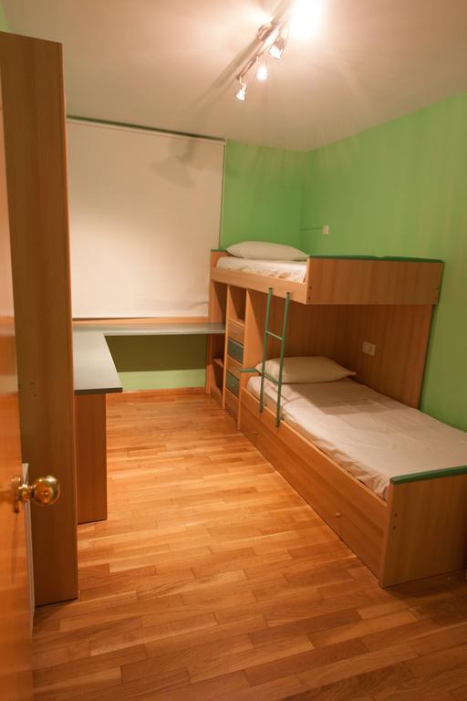 Apartamentos Rio Guadalaviar 阿尔巴拉辛 外观 照片