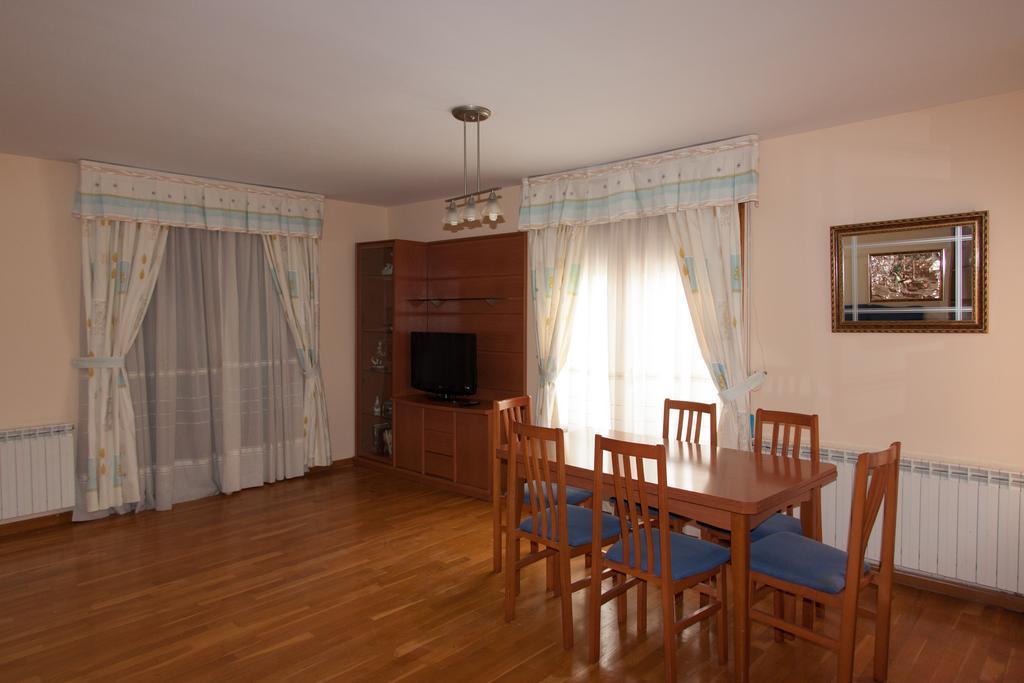 Apartamentos Rio Guadalaviar 阿尔巴拉辛 外观 照片