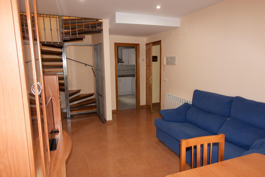 Apartamentos Rio Guadalaviar 阿尔巴拉辛 外观 照片